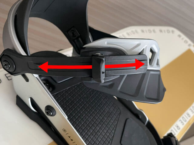 アンクルタンの位置を調整しストラップの長さを変える