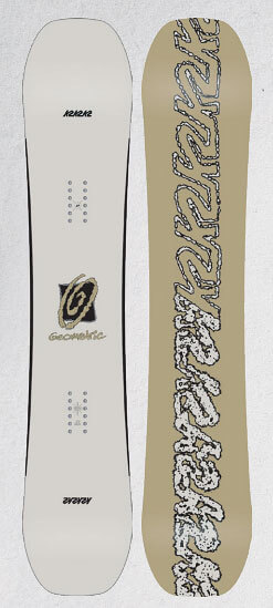 ターンやカービング、グラトリやジブまでやりやすい、スノーボード初心者におすすめの板 K2 GEOMETRIC 25-26モデルの画像