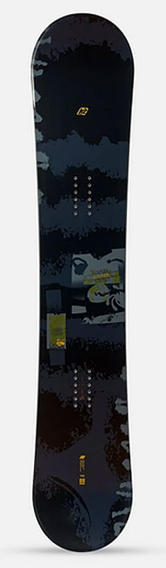 ターンやカービング、グラトリやジブまでやりやすい、スノーボード初心者におすすめの板 K2 COURIER（クーリエ） 25-26モデルの画像