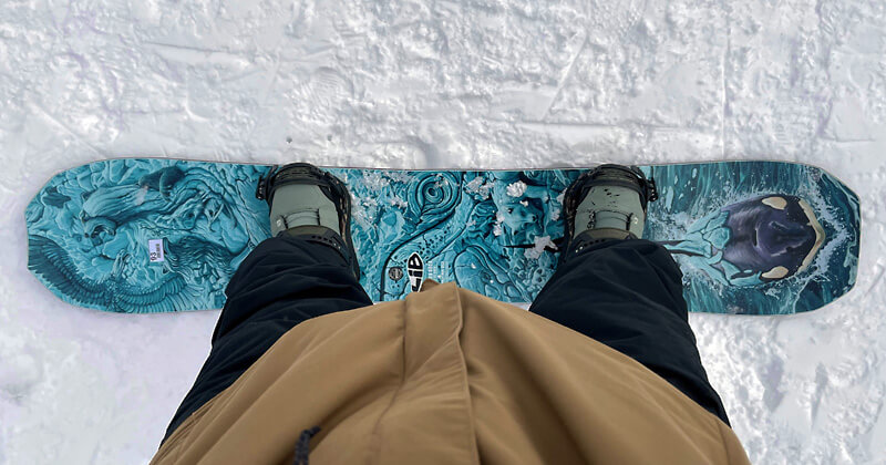 LIB TECH GOLDEN ORCA 26-27モデルにUNION ULTRAを装着したスタンス幅・アングル設定